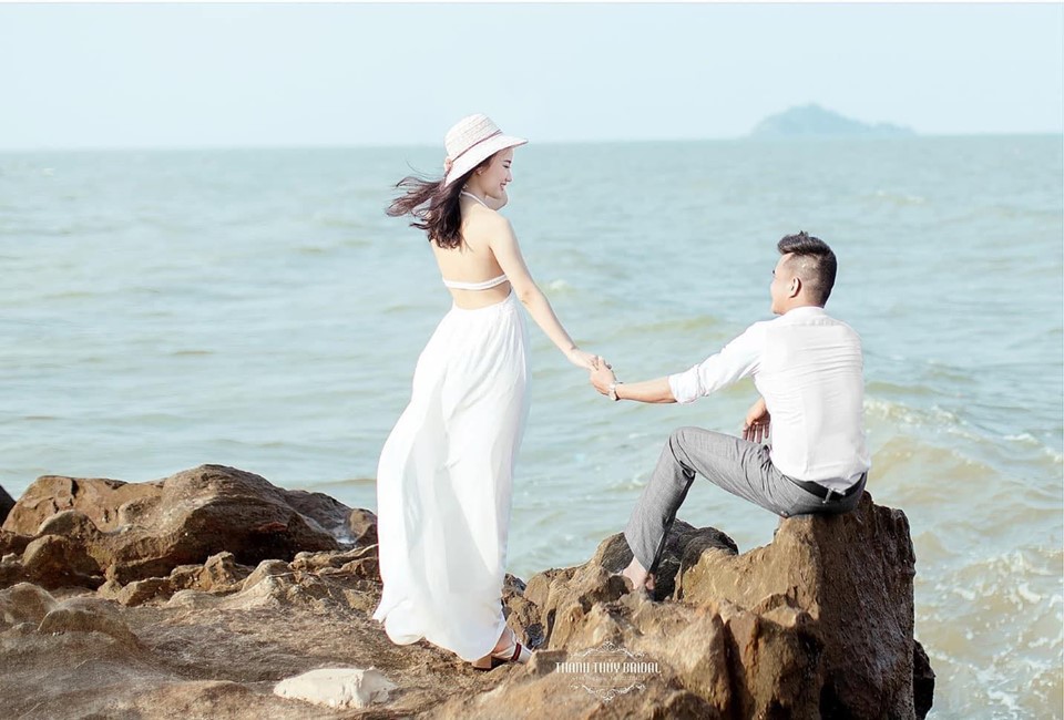 Đặt Phòng Khách Sạn Biển Hải Tiến Có Cần Cọc Trước Không? Đặt Phòng Khách Sạn Biển Hải Tiến Có Cần Cọc Trước Không?