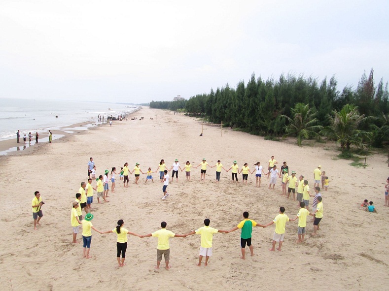 Khách Sạn Ở Hải Tiến Cho Nhóm Bạn – Phòng Đôi, Gần Khu Vui Chơi Khách Sạn Cho Nhóm Bạn Ở Hải Tiến – Phòng Đôi, Gần Khu Vui Chơi